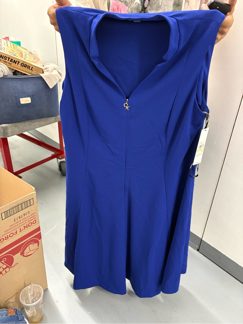 Category selection for women's top